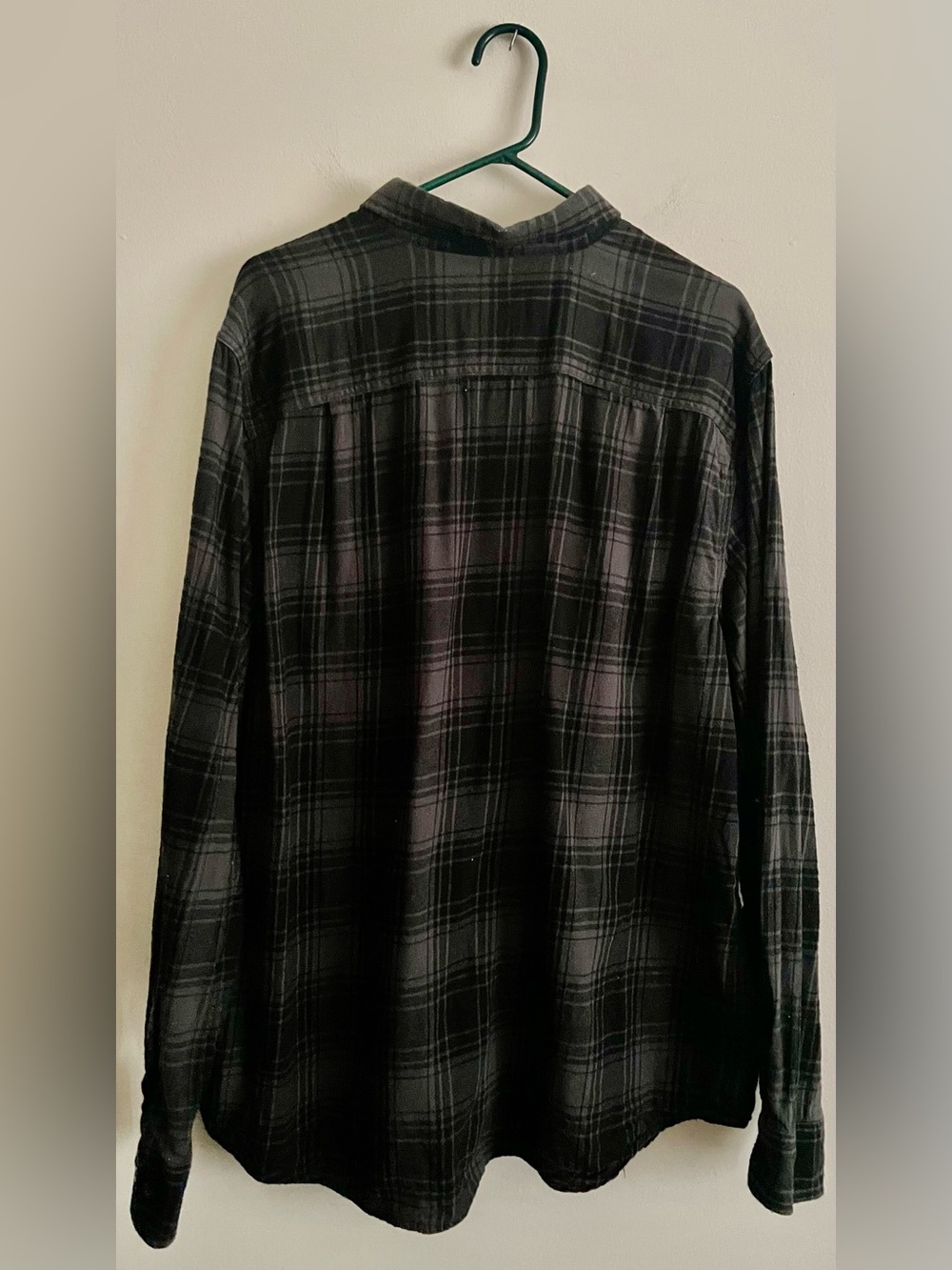 🌚 Faded Glory Black Plaid Long-Sleeve Button-Down Flannel Shirt 🌚 - Picture 5 of 5